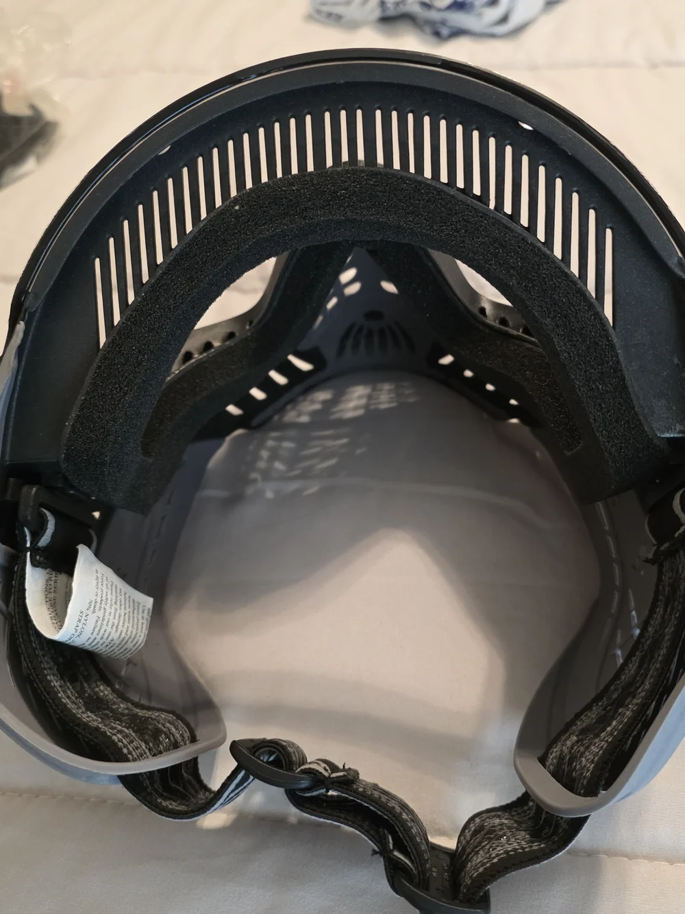 Black and Gray Protective VR/AR Face Mask with Clear Visor And Google Case